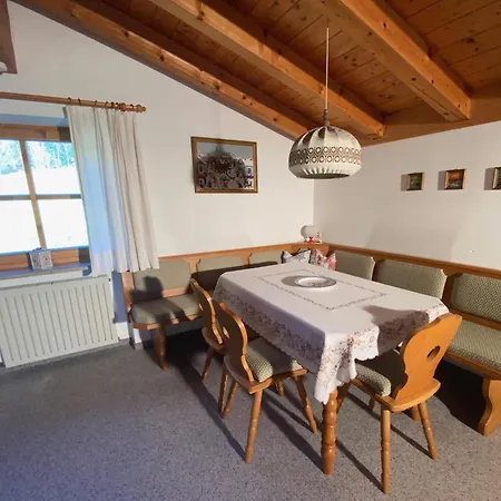 Haus Gneuss * Reit im Winkl